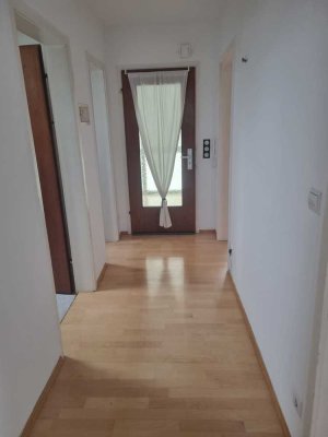 Freundliche 3,5-Raum-Wohnung mit EBK und Balkon in Leutenbach