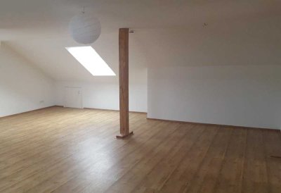 Schöne 2-Zimmer-Wohnung mit EBK in Ehingen Längenfeld
