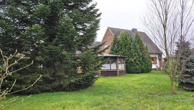 Wunderbares 6 Zimmer-Haus mit über 1.ooo m² Grundstück! 0 % Käuferprovision!