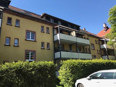 Kleine Familie gesucht! Gemütliche 4-R-Maisonette in ruhiger Lage mit Balkon!