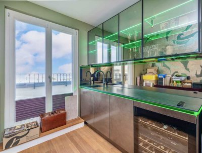 Skyline-Living: Exklusives Penthouse mit beeindruckenden Außenbereichen in den Heinrich-Heine-Gärten