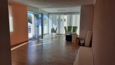 Ansprechende 3-Zimmer-Wohnung mit Balkon und Einbauküche in Passau