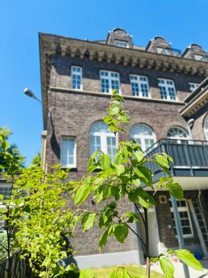 +++ ALTBAULIEBHABER AUFGEPASST - FRISCH SANIERT - ERSTEN 2 KALTMIETEN GESCHENKT +++