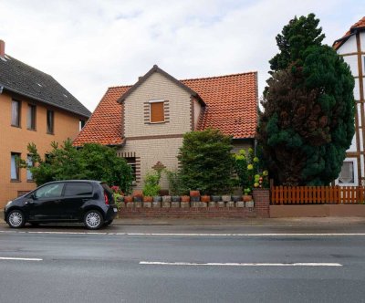 Einfamilienhaus mit Garage in zentraler Lage von Groß Lafferde