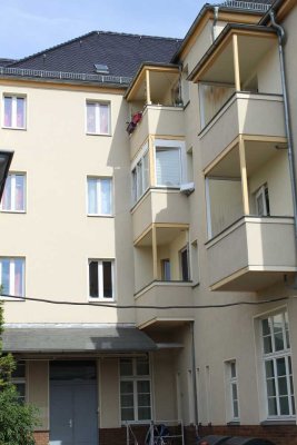 4 Raum Wohnung mit Balkon