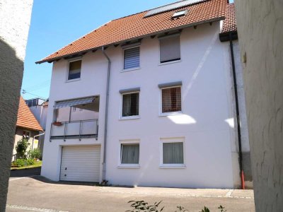 große Doppelhaushälfte mit Garage in ruhiger Lage von Wendlingen