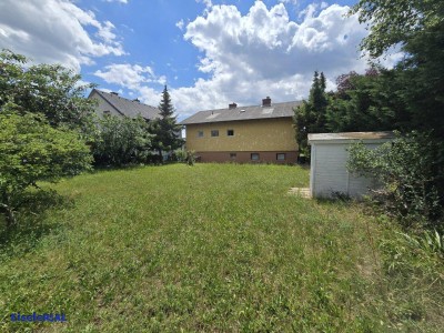 SUPER Lage! Älteres Haus! 2 Gründstücke!