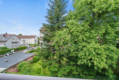 Charmante 3-Zi.-Wohnung mit zwei Balkonen in zentraler Lage von Ludwigsburg