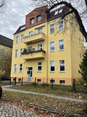 Charmante Altbauwohnung - provisionsfrei & bezugsfrei