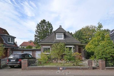 Individuelles und charmantes Einfamilienhaus in Bestlage von Norderstedt!