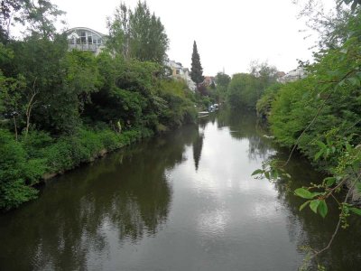 Idyll., traumhaftes Wassergrundstück am Rand der hist. Altstadt mit modernisiertem Stadthaus