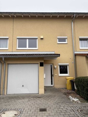 Familienfreundliches 5-Zimmer Reihenhaus in Unterbiberg/Neubiberg