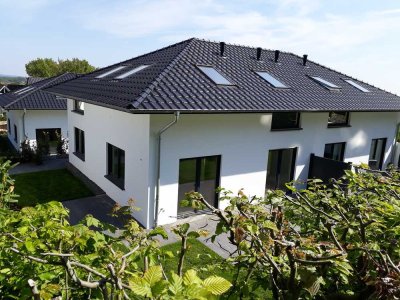 4-Zimmer-Doppelhaushälfte mit gehobener Innenausstattung und EBK in Bad Essen