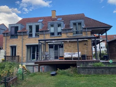 Charmante Doppelhaushälfte in gesuchter Lage!