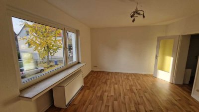 Freundliche 2-Zimmer-Wohnung in Essen-Kettwig, zentral gelegen, Ausrichtung Ost-West-Lage