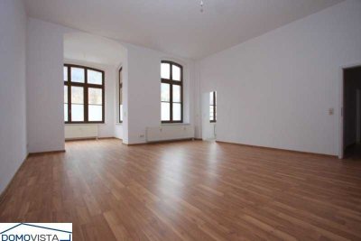 2  Raum Wohnung mit traumhaft schönen Ausblick auf die Landeskrone!