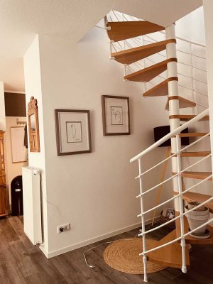 Helle 2 -Zimmer- Maisonette Wohnung mit ausgebautem Dachboden in Rastede mit 77 m²