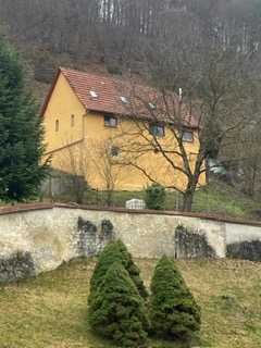 Verzauberndes Hexenhäuschen auf der Schwäbischen Alb – voller Charme, Geschichte und Potenzial