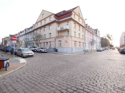 Schöne 4-Zimmer-Wohnung in der Schweriner Werdervorstadt mit Balkon!
