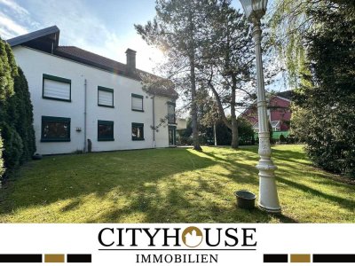CITYHOUSE: Seltener, großer Garten zur Alleinnutzung in Köln-Müngersdorf! Inklusive Einzelgarage!