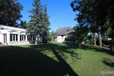 Energieeffiziente Villa mit Bungalow &amp; Pool – herrliche Ruhelage im Villenviertel von Wien-Rodaun | ZELLMANN IMMOBILIEN