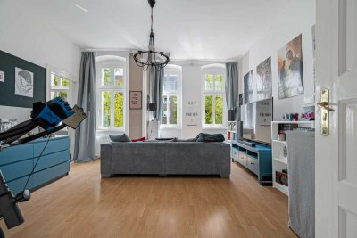 Klassischer Altbau trifft Kapitalanlage - 2-Zimmer-Wohnung mit Potenzial