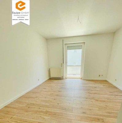 Großzügige Balkonwohnung mit Tageslichtbad inkl. Wanne & Dusche!