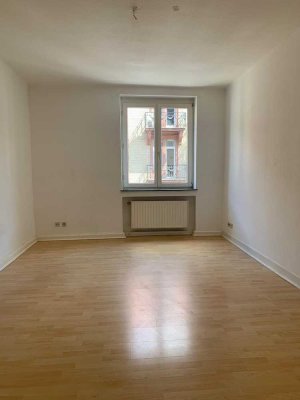 Großzügige 2 Zimmer Wohnung in Mannheim