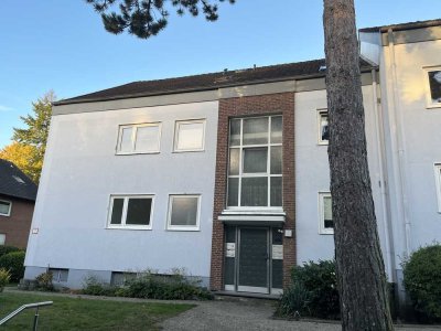 Renovierte 3-Zimmer-Erdgeschoßwohnung mit Balkon in Schildesche