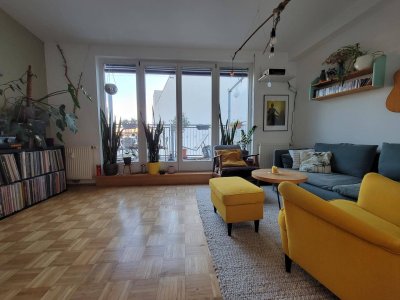 Besondere Maisonette mit 2 Balkonen, zentral gelegen