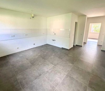 � Moderne 3,5-Zimmer-Wohnung mit Balkon, Fußbodenheizung zwei Bädern und großzügige Wohnküche �