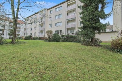 4-Zimmer-Wohnung, Balkon – ruhige, zentrale Lage in grüner Umgebung mit top Verkehrsanbindung