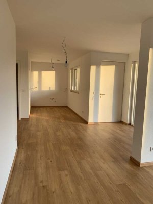 Erstbezug: 2-Zimmer-Wohnung mit EBK in Ingelfingen