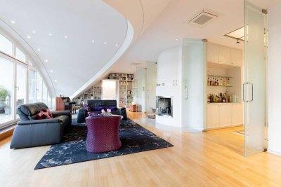 Einzigartige Dachgeschosswohnung mit Penthouse-Charakter in Bestlage