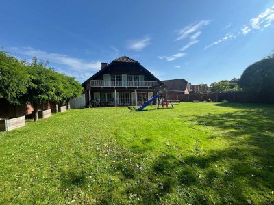 Freistehendes Einfamilienhaus mit sehr großem Garten und viel Privatsphäre, von privat