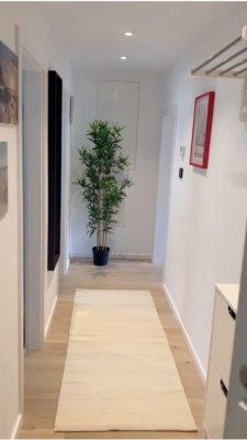 Alltagstaugliche 2-Zimmer-Wohnung mit Balkon in Frankfurt Eckenheim