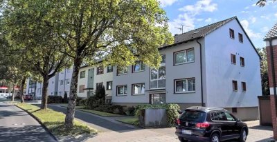 Renovierte 3-Zimmer-Wohnung mit Balkon und EBK