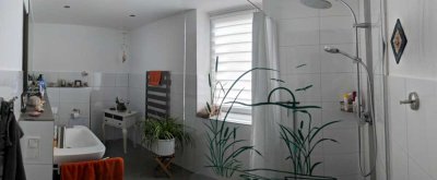 Ländliche 5 Zimmer Wohnung auf 2 Etagen mit Garten und Garage