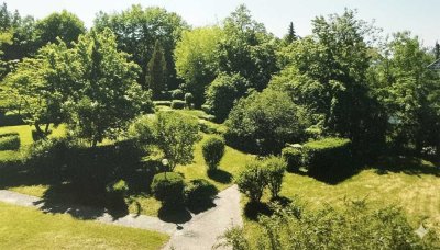 Barrierefreie 3,5 Zimmer Wohnung mit Aufzug, Balkon, Garage und Sauna im Haus!