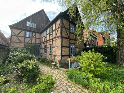 Historisches Mehrfamilienhaus in der Eckernförder Altstadt.