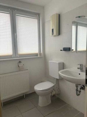 * sonnige 2-Zimmer Wohnung * Dachterasse * Innenstadtlage