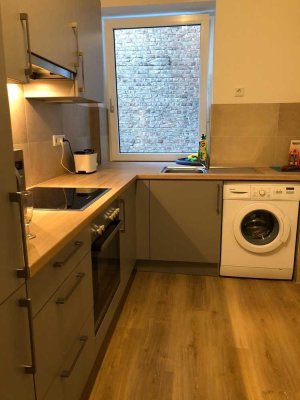Kernsanierte 1,5 Zimmer Wohnung - inklusive Küche und Wachmaschine