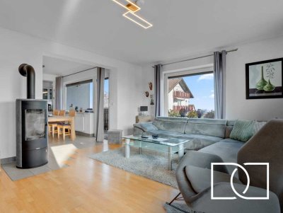 Perfekt für Familien! Modernisiertes Zweifamilienhaus mit großem Garten in naturnaher Top-Lage
