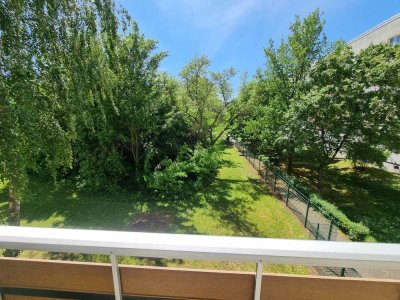 Ansprechende und sanierte 3-Zimmer-Wohnung mit Balkon in Magdeburg