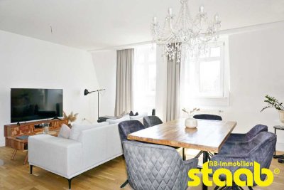 SANIERTE ALTBAUWOHNUNG IM ZENTRUM - MIT GARAGE!