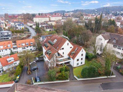 Wohnen am Schwanenweiher: 3,5-Zimmer-Wohnung mit Wintergarten, Luxus-Küche & TG in Weingarten