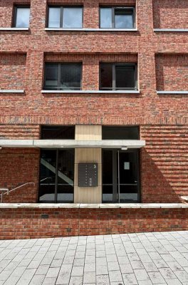 Leben am Wasser in extravaganter Lage 3-Zimmer-Wohnung