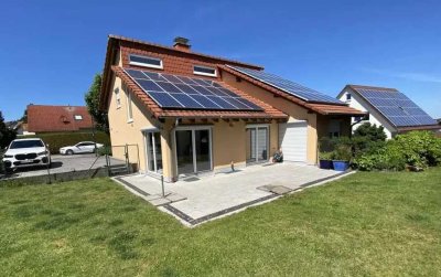 Geräumiges EFH mit Terrasse/ Garten in Schönenberg-Kübelberg