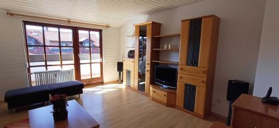 2-Zimmer Dachgeschosswohnung mit Balkon in Ingolstadt-HollerstaudenFriedrichshofen