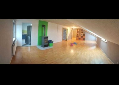 DG Wohnung mit Gartenanteil